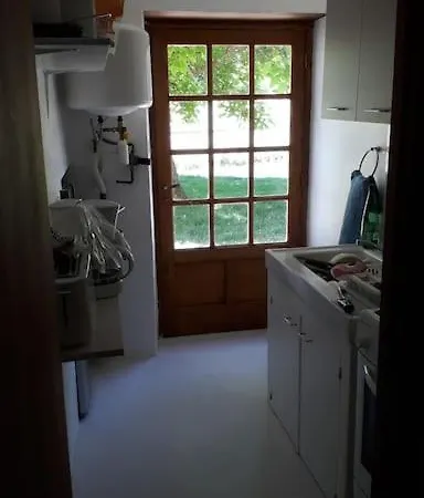 Charmante Maison Rustique Dans Un Parc Condac