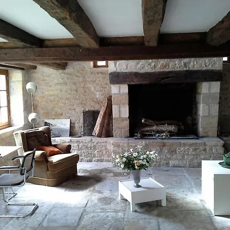 Charmante Maison Rustique Dans Un Parc Condac
